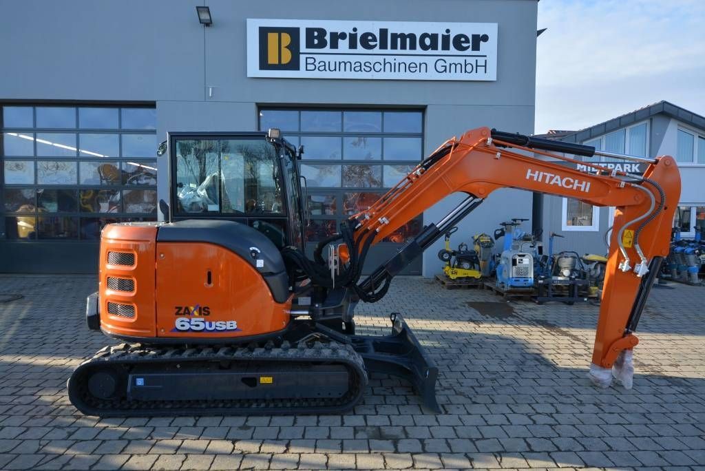 E-FARM: Hitachi zx 65 usb-6 - Mini excavator - id 7MA7JHB - Year