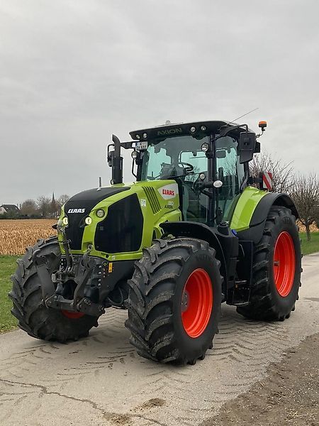 Claas Axion 810 CMATIC Tractor €105,000