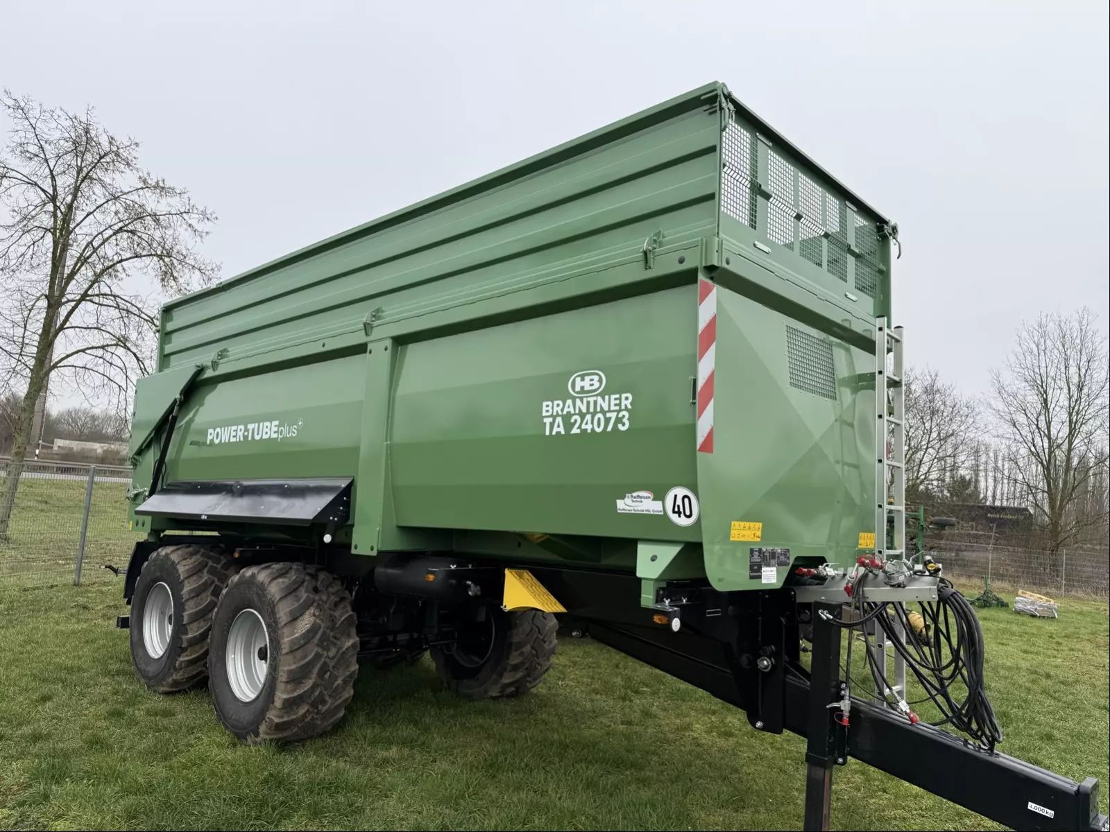 E-FARM: BRANTNER ta24073/2 power tube plus - Basculantă - id 31ZAJDK - 52.000 EUR - Anul: 2023 - Germania