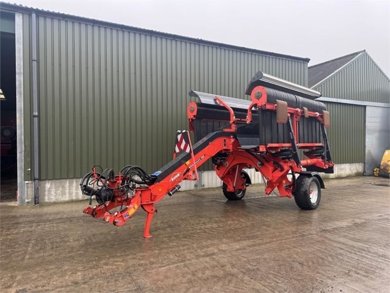 Kuhn merge maxx 950 merger Tedder €36,701