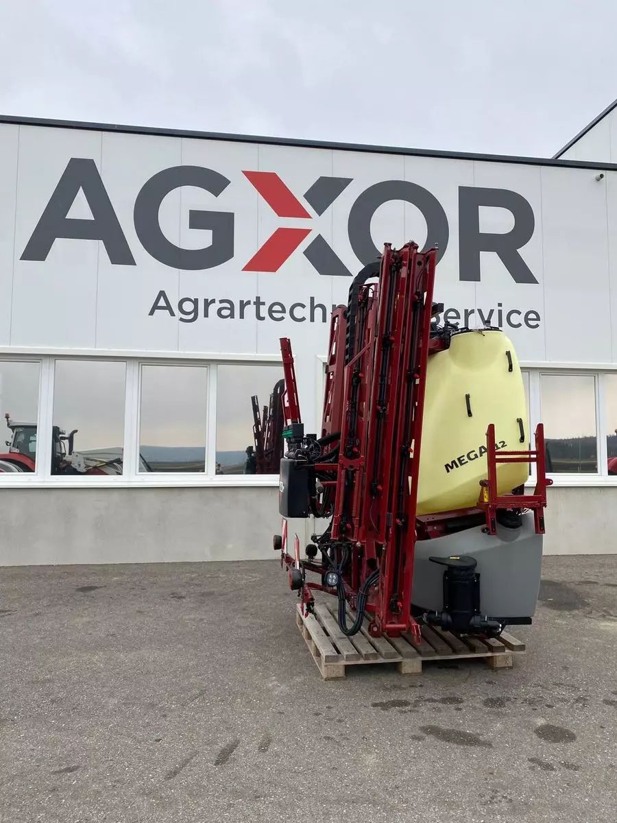 E-FARM: Hardi MEGA 1200 - Pflanzenschutzspritze - id ENNLZIG - 34.000 € - Baujahr: 2023 - Österreich