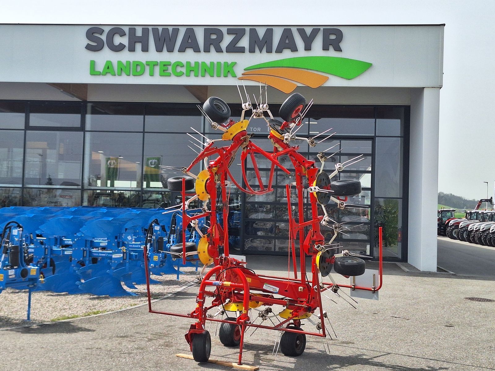 Pöttinger Hit 810 N Faneuse 10 289 €