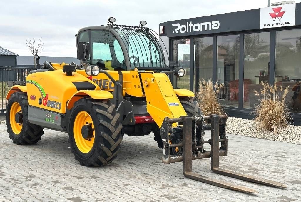 E-FARM: Dieci 40.7h ps agri plus - Telehandler - id BQKSISK - €29,361 - Year of construction: 2011 - Engine hours: 5,101,Engine power (HP): 126,Poland