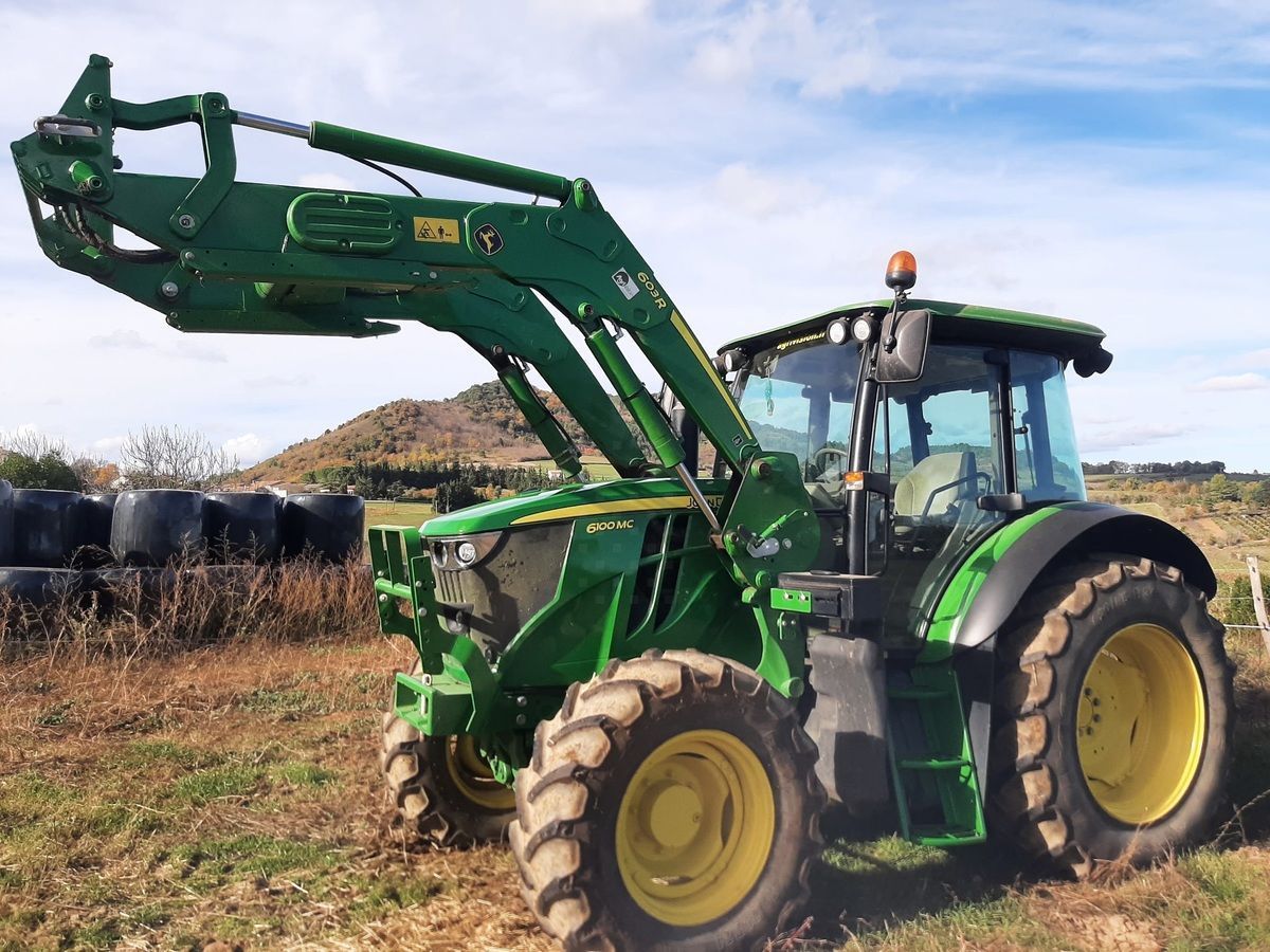 John Deere 6100 MC Tractor €60,000
