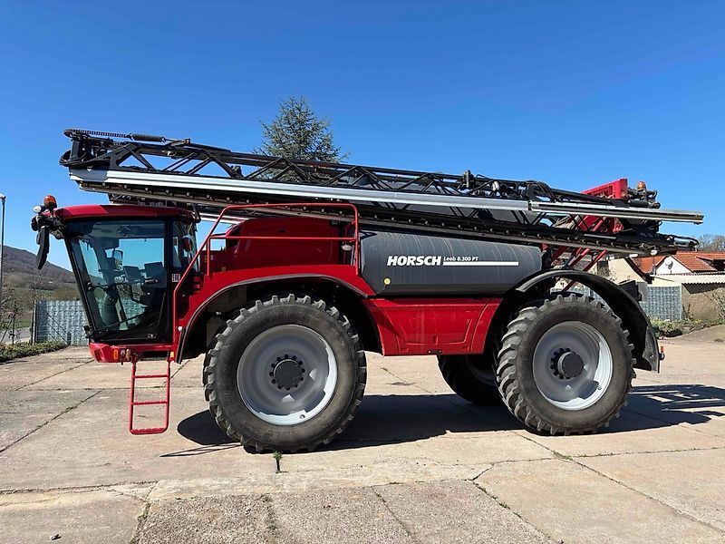 HORSCH leeb pt 8.300 Sprayer €389,000