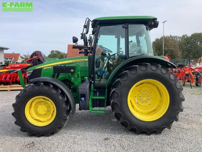 E-FARM: John Deere 5100 M - Traktor - id LSTUWFE - 66 100 € - Rok produkcji: 2023 - Motogodziny: 10,Moc silnika: 101,Niemcy