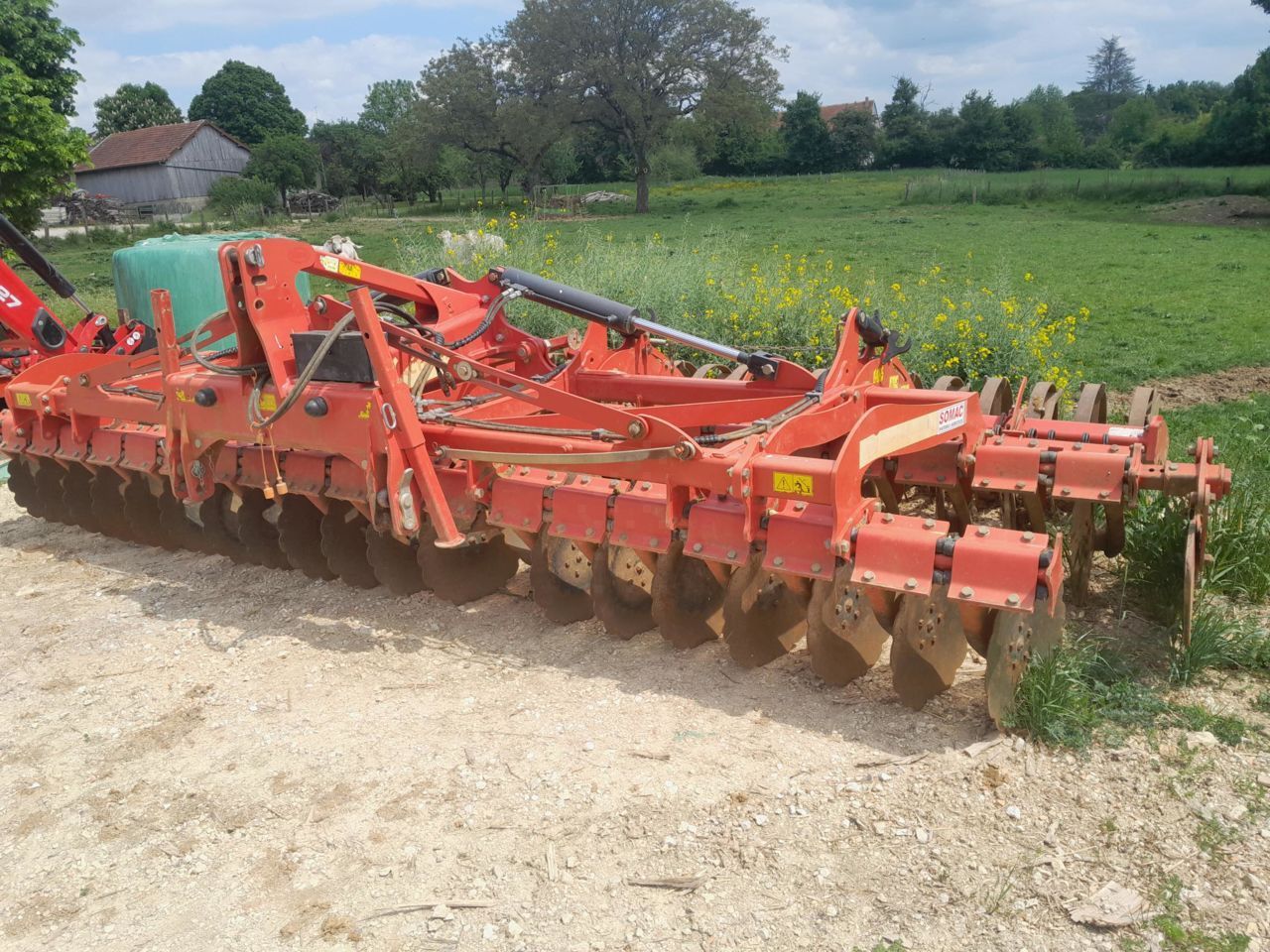 E-FARM: Vicon compactiller 5 - Cultivateur - id L53GUPF - 11 500 € - Année: 2014 - France