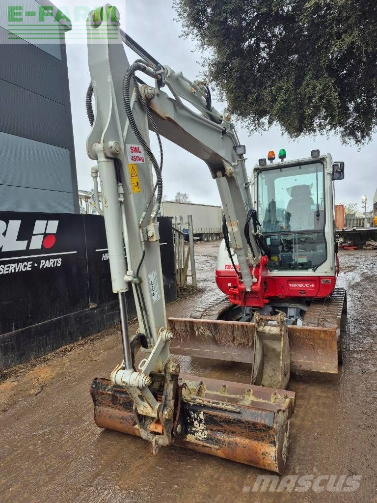 Takeuchi tb 250 Mini-pelle 41 780 €