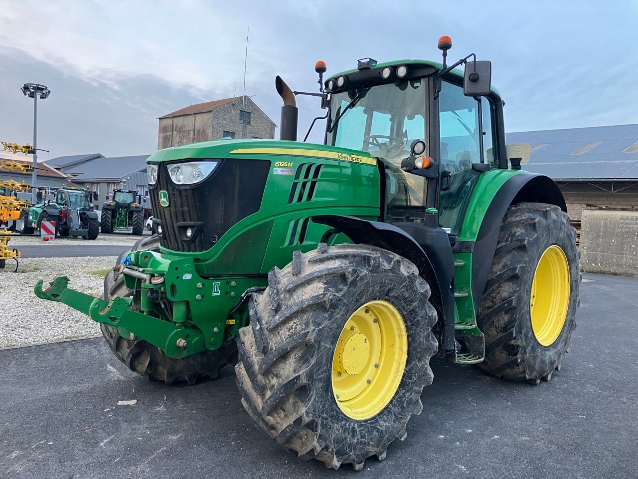 John Deere 6195 M Tractor €64,000