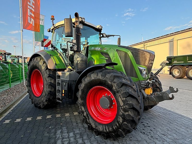 E-FARM: Fendt 826 Vario Profi+ - Tractor - id CISV93Q - €130,000 - Year of construction: 2021 - Engine hours: 4,800,Engine power (HP): 280,Germany