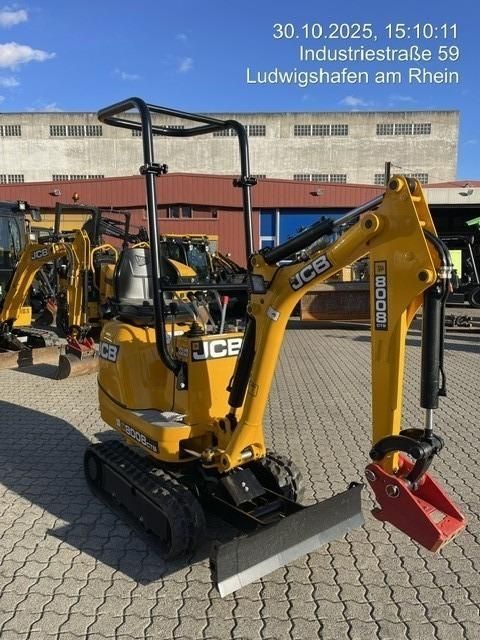 JCB 8008 CTS Mini excavator €17,250