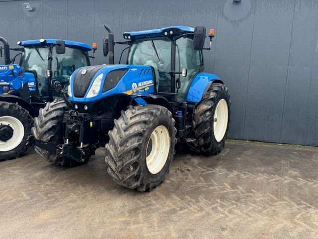 New Holland T7.230 AC Tractor €80,000