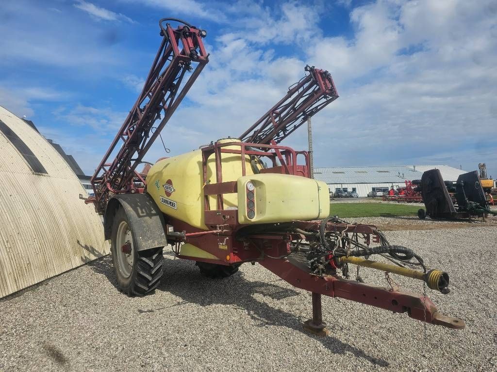 E-FARM: Hardi commander 4200 plus - Sprayer - id AUHHHTM - €11,722 - Year of construction: 2002 - Denmark