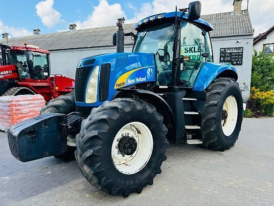 New Holland T 8020 Tractor 42.000 EUR
