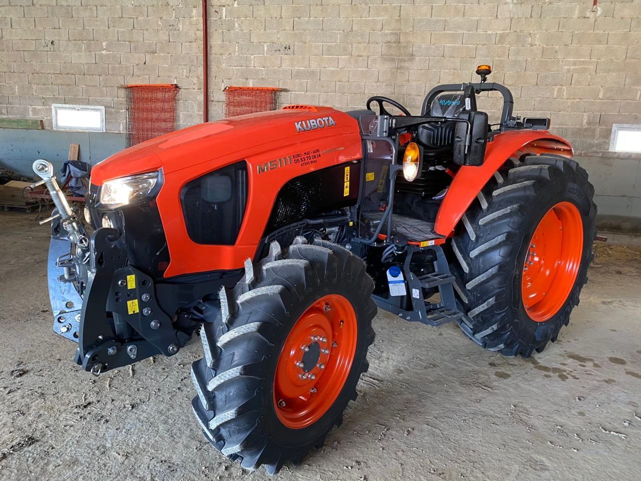Kubota M5111 Traktor 36 000 EUR