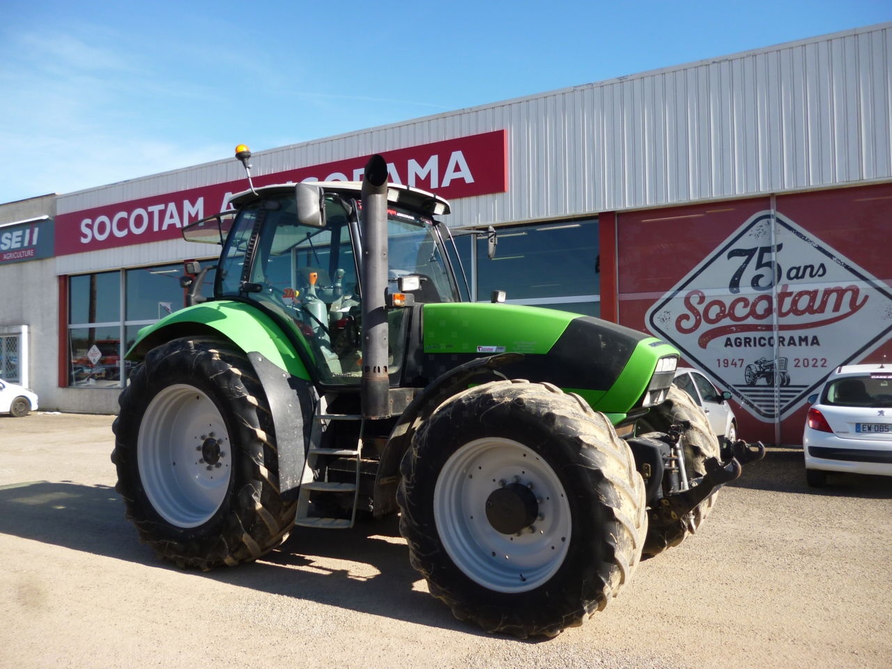 Deutz-Fahr Agrotron M 650 tractor 46 000 €