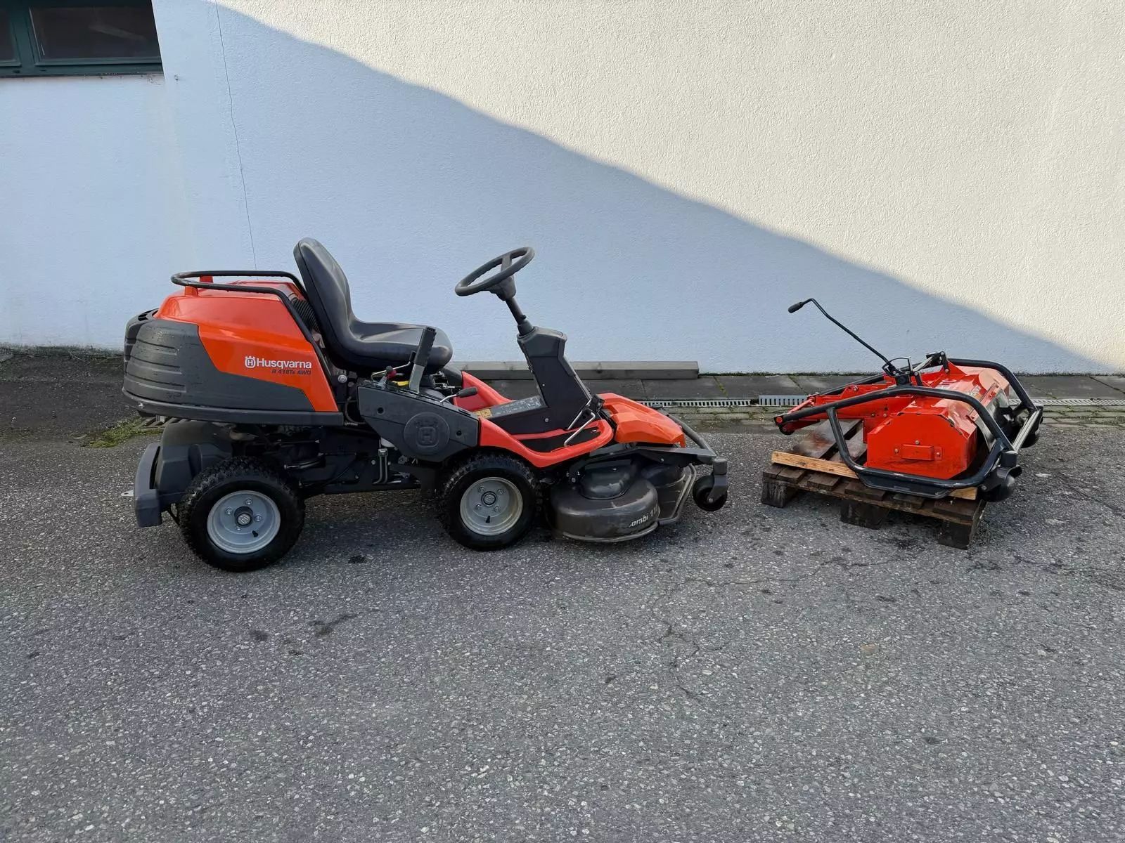 Husqvarna 418 tsawd Kosiarkia ręczna/traktorowa 6583 €
