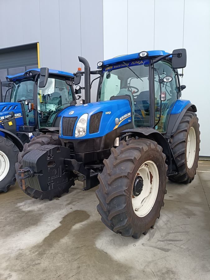 E-FARM: New Holland T6.120 - Tractor - id GI7EG83 - €42,000 - Year of construction: 2013 - Engine hours: 6,244,Engine power (HP): 121,France