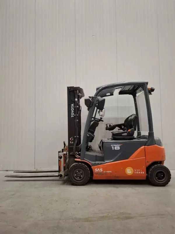TOYOTA 8fbm18t Gabelstapler 24.900 €