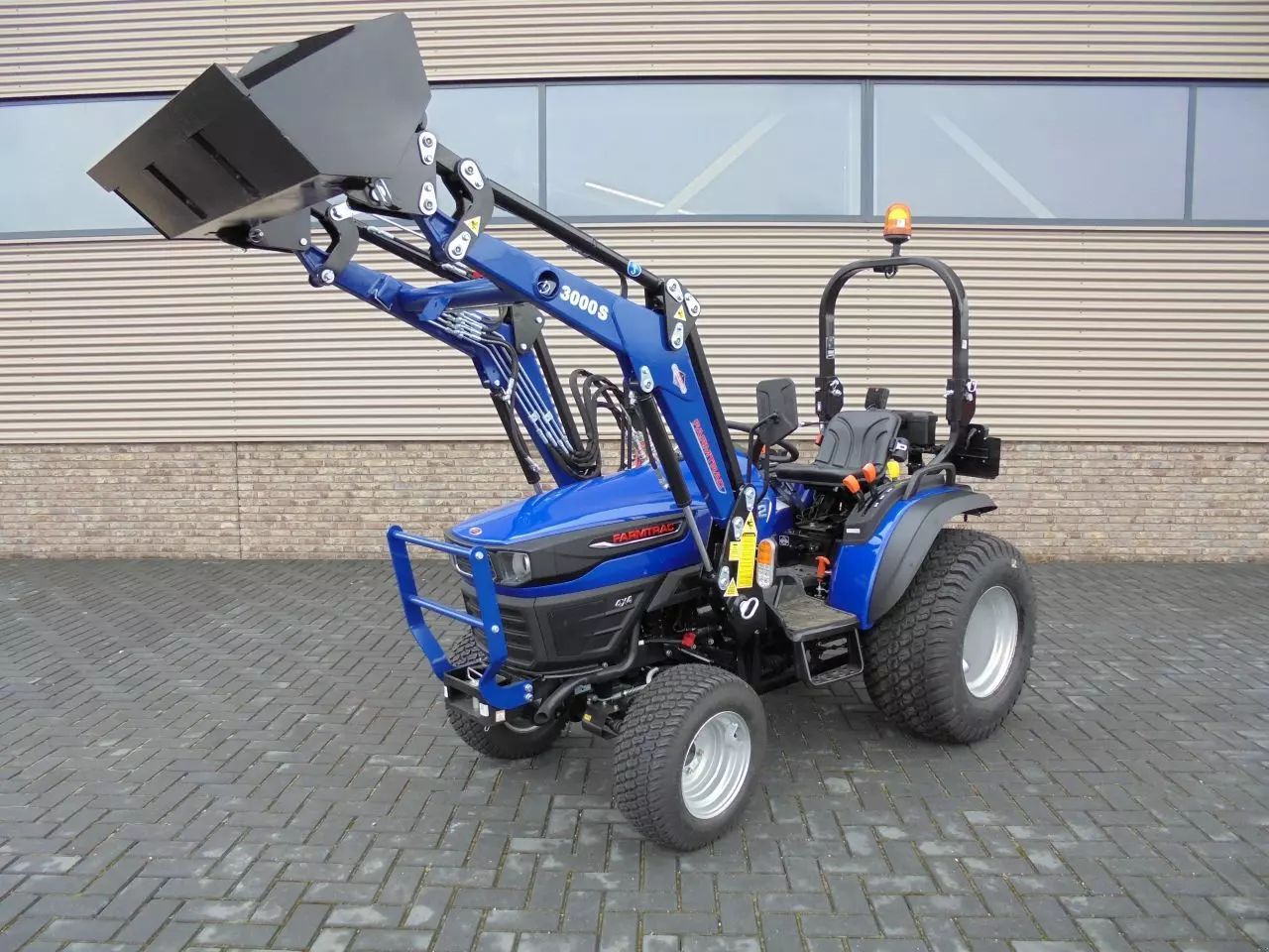 FARMTRAC 22 Tractor