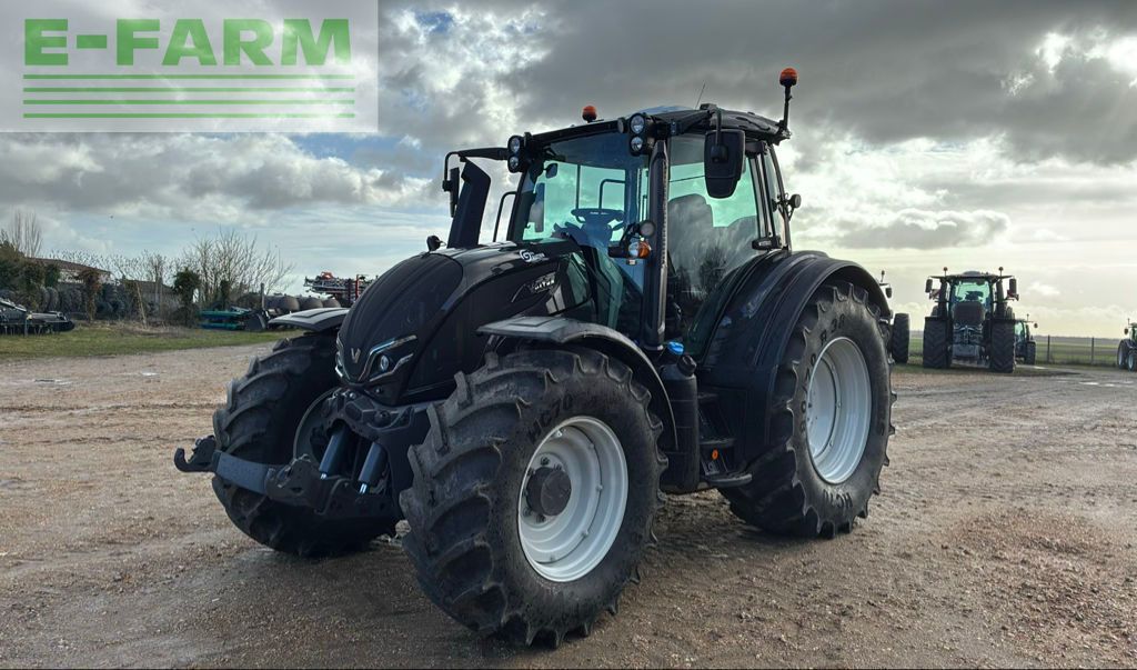 Valtra N175D Τρακτέρ 120.000 €