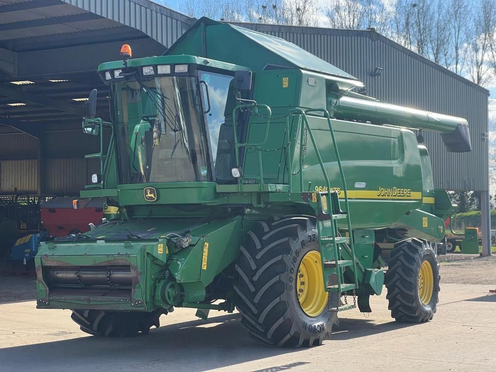 John Deere 9640 Combină de recoltat 48.599 EUR