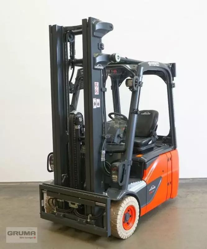 E-FARM: Linde e 16 c evo 386-02 - Вилочный погрузчик - id 8F3ZRPY - 25 900 € - Год выпуска: 2021 - Отработанные часы: 586,Германия