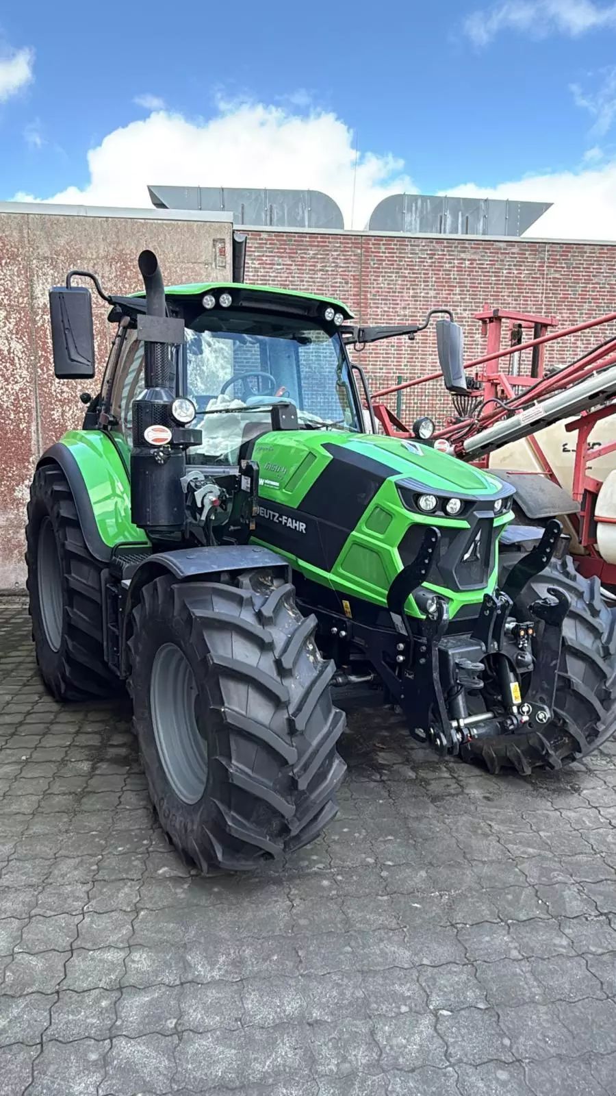 Deutz-Fahr 6150.4 TTV Tractor €102,000