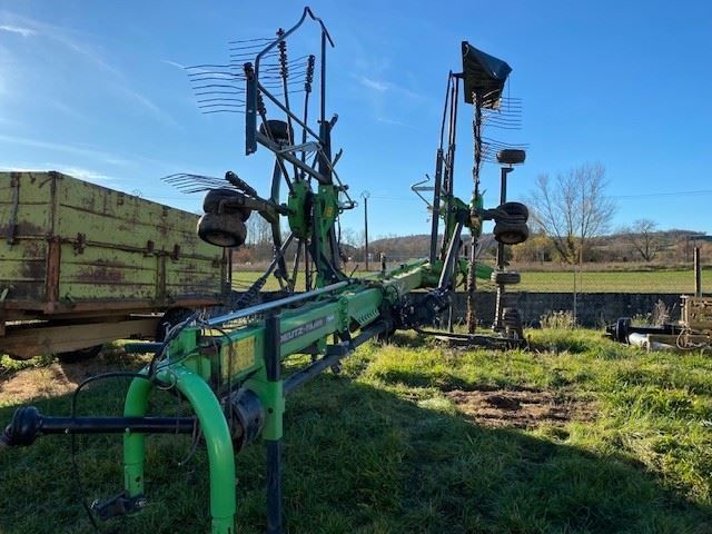 Deutz-Fahr swatmaster6952 Tedder €9,000