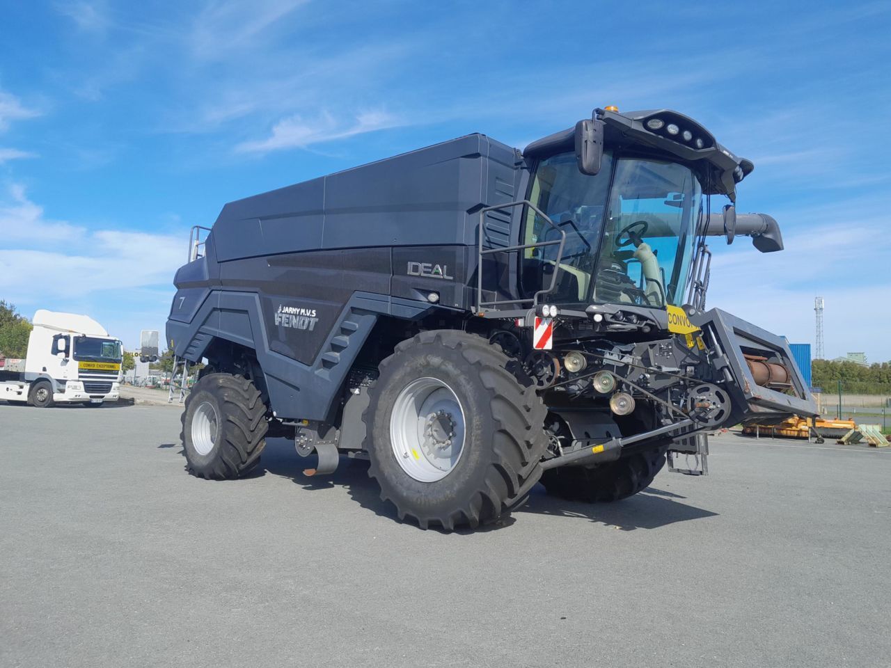 Fendt Ideal 7 Combine harvester €198,000