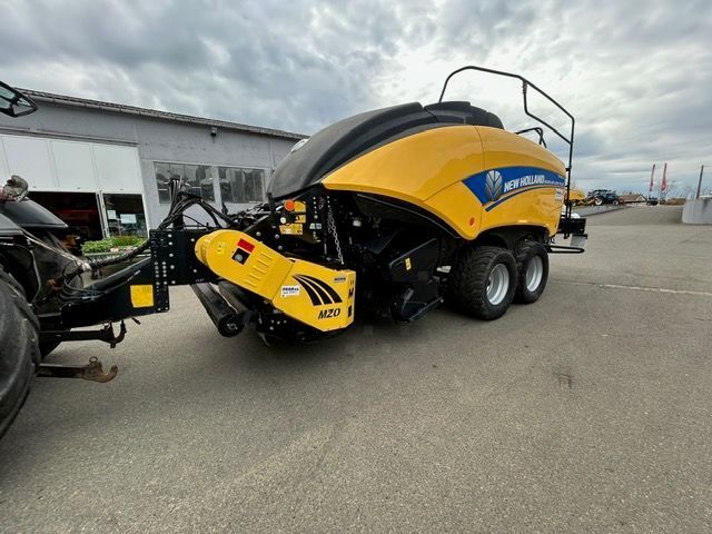 E-FARM: New Holland BB 1290 Plus - Baler - id FINX8T8 - €100,000 - Year of construction: 2016 - Total number of bales produced: 38,000,France