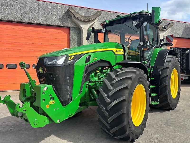 John Deere 8R 370 Tractor