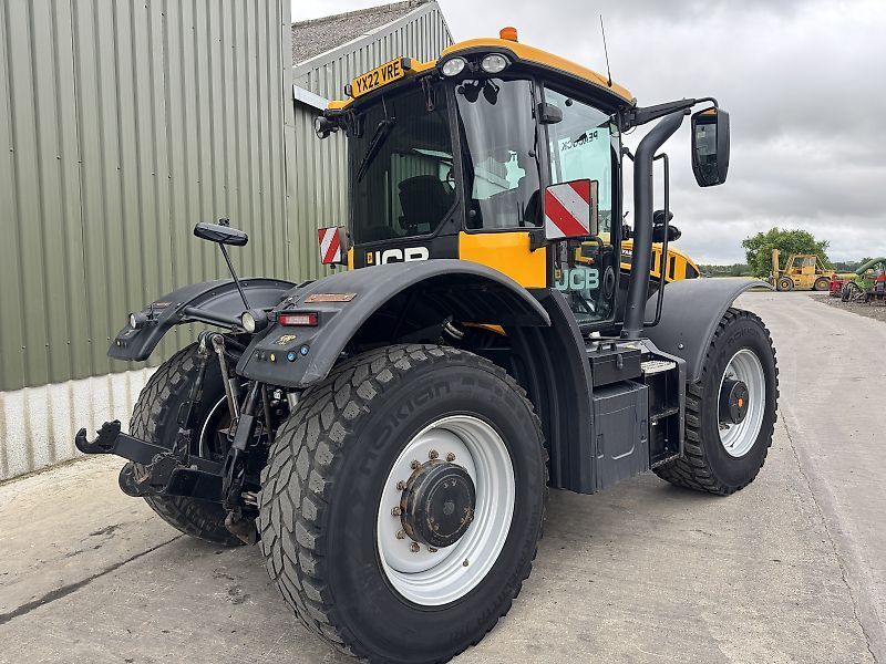 E-FARM: JCB Fastrac 4220 - Τρακτέρ - id XW2JVCD - 89.415 € - Χρονία: 2022 - Μετρητής ωρών: 4.233,Ηνωμένο Βασίλειο