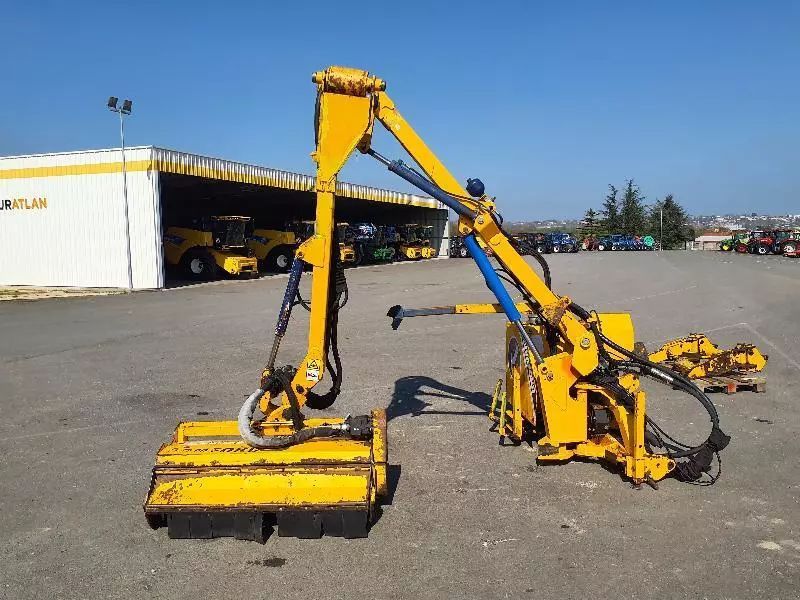 E-FARM: Bomford gt 5400 m - Verge mower - id DVBZHKE - €5,500 - Year of construction: 2002 - France