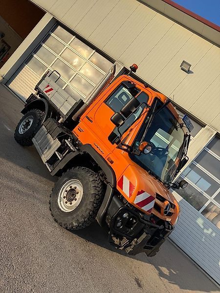 Mercedes-Benz u218 Gépjármű 47 800 EUR