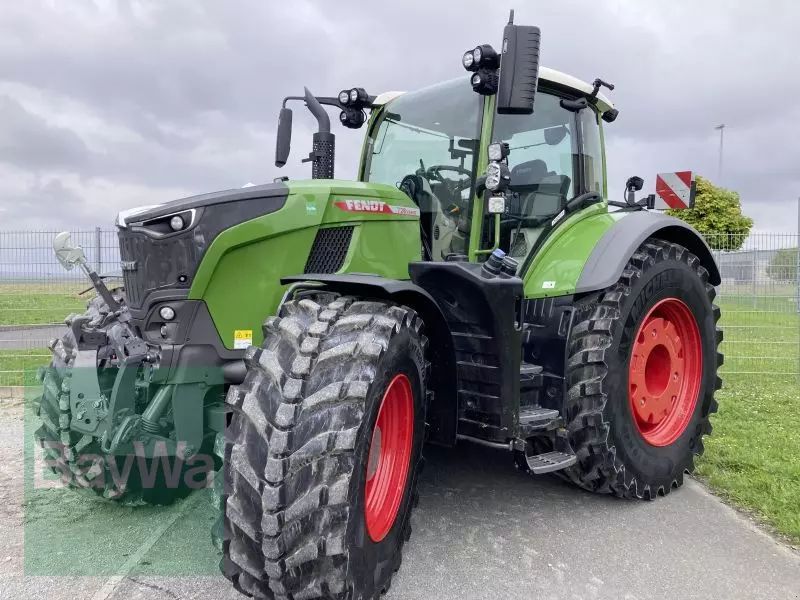 Fendt 728 Vario Profi Plus Traktor 255 500 €