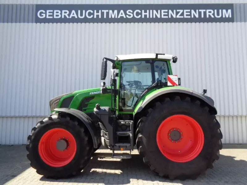 E-FARM: Fendt 824 Vario ProfiPlus - Tracteur - id E8FGNGU - 135 000 € - Année: 2020 - Lecture du nombre d'heure: 4 716,Puissance du moteur (chevaux): 246,Allemagne