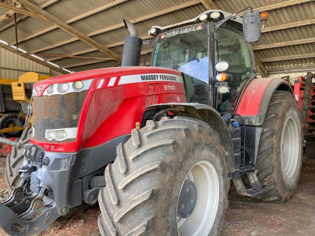 E-FARM: Massey Ferguson 8740S Dyna-VT - Traktor - id F6FQN8S - Baujahr: 2019 - Abgelesene Motorstunden: 2.400,Motorleistung (PS): 400,Frankreich