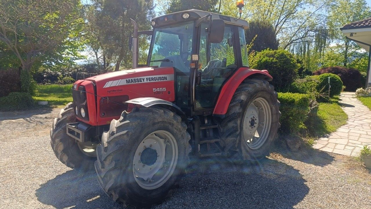 Massey Ferguson 5455 Traktor 26 500 €