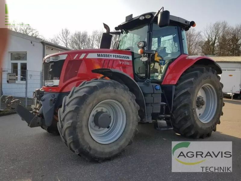 Massey Ferguson 7726 Traktor 55 900 €