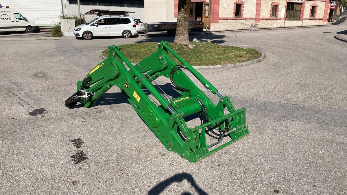 John Deere frontlader 643r attachment €10,750