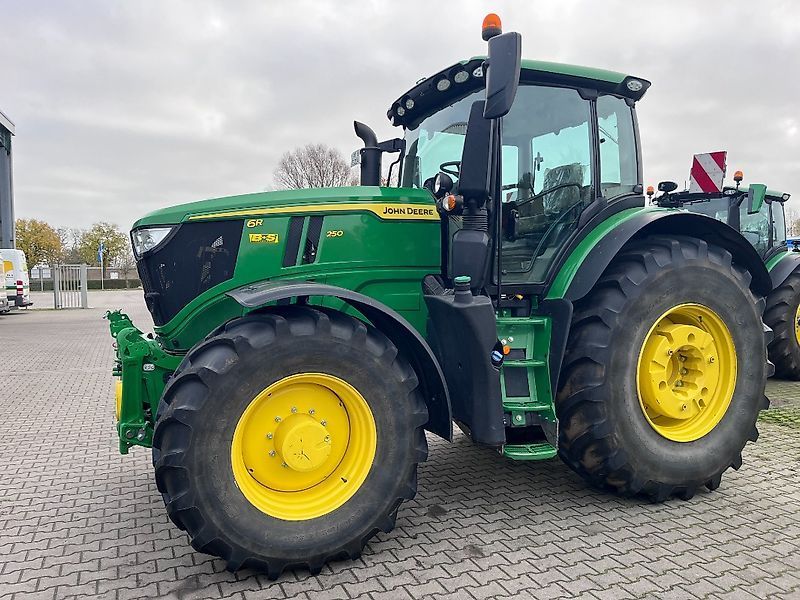 John Deere 6R 250 Tractor €170,000