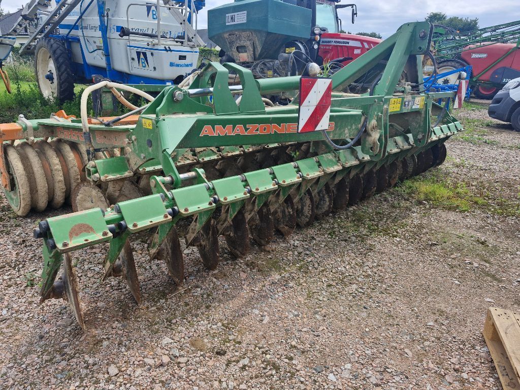 E-FARM: Amazone catros 5001 - Cultivator - id CLLMCDC - €13,000 - Year of construction: 2005 - France