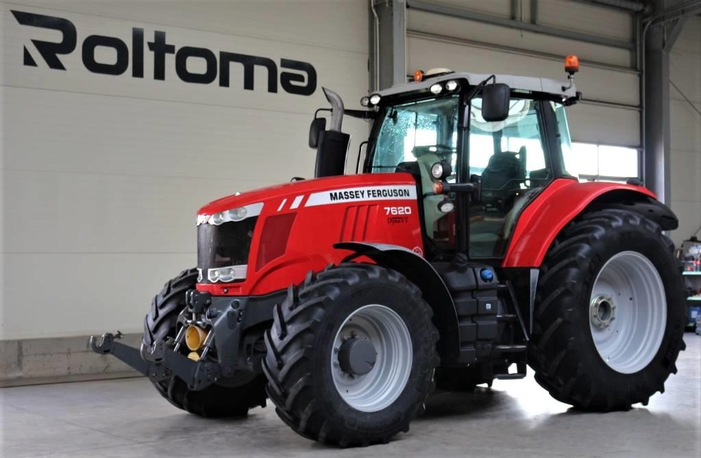 Massey Ferguson 7620 tractor €91,215