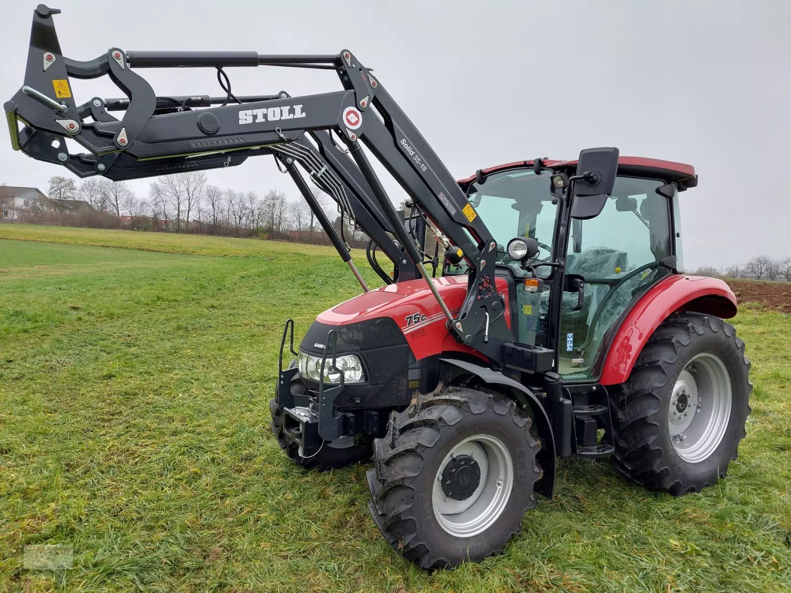 Case IH Farmall 75 C Трактор 55 555 €