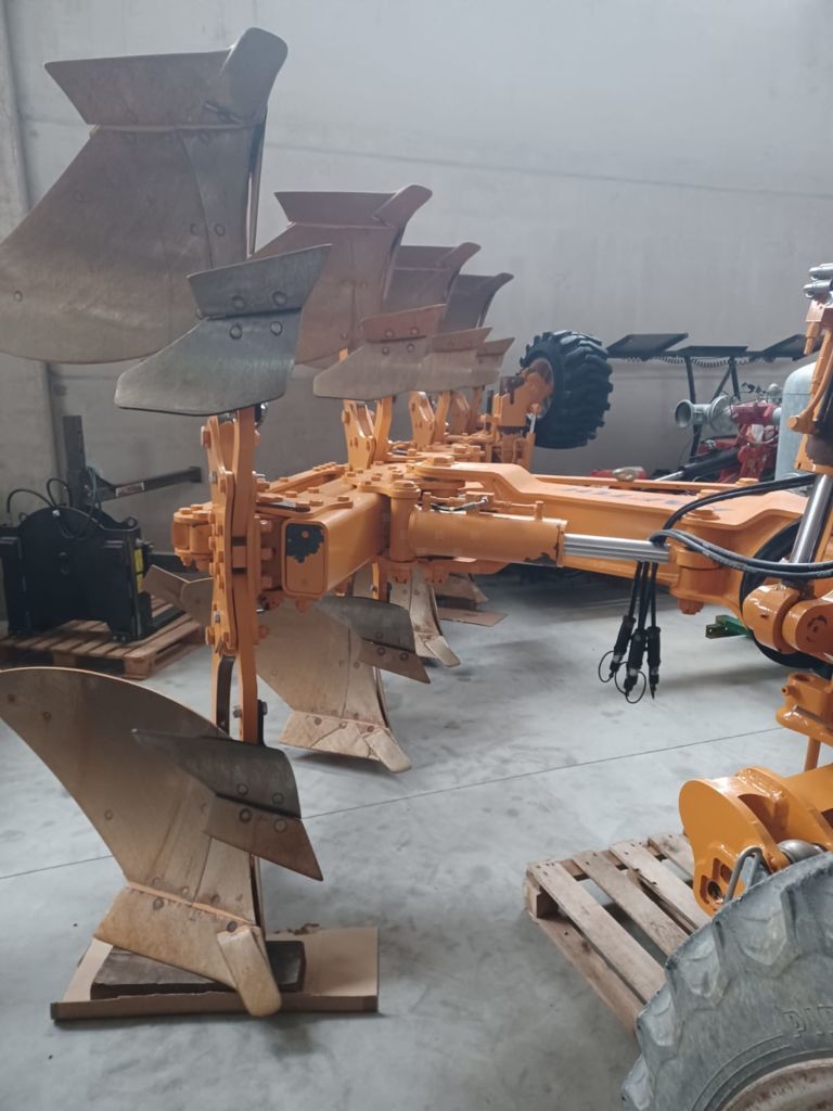 Moro Aratri qrv 20a raptor Pług 25 000 €