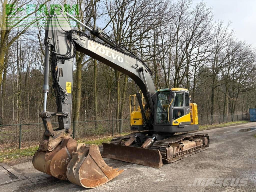VOLVO ecr 235 d Excavadora de orugas 49.900 €