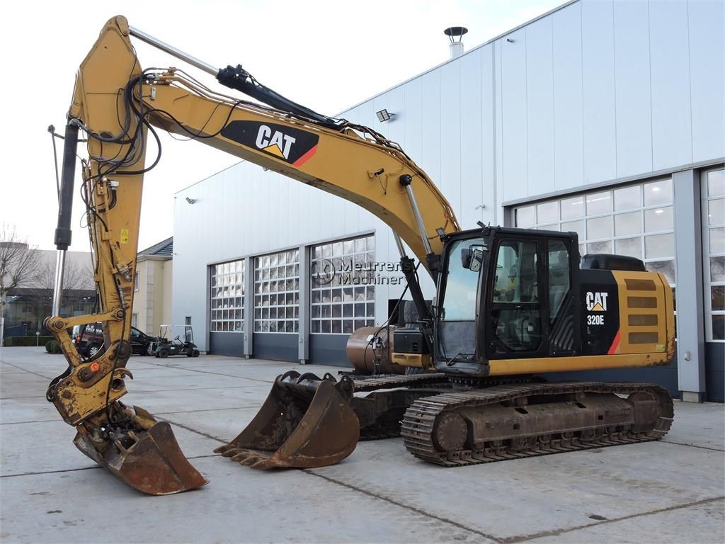 Caterpillar 320e Excavator pe șenile 42.000 EUR
