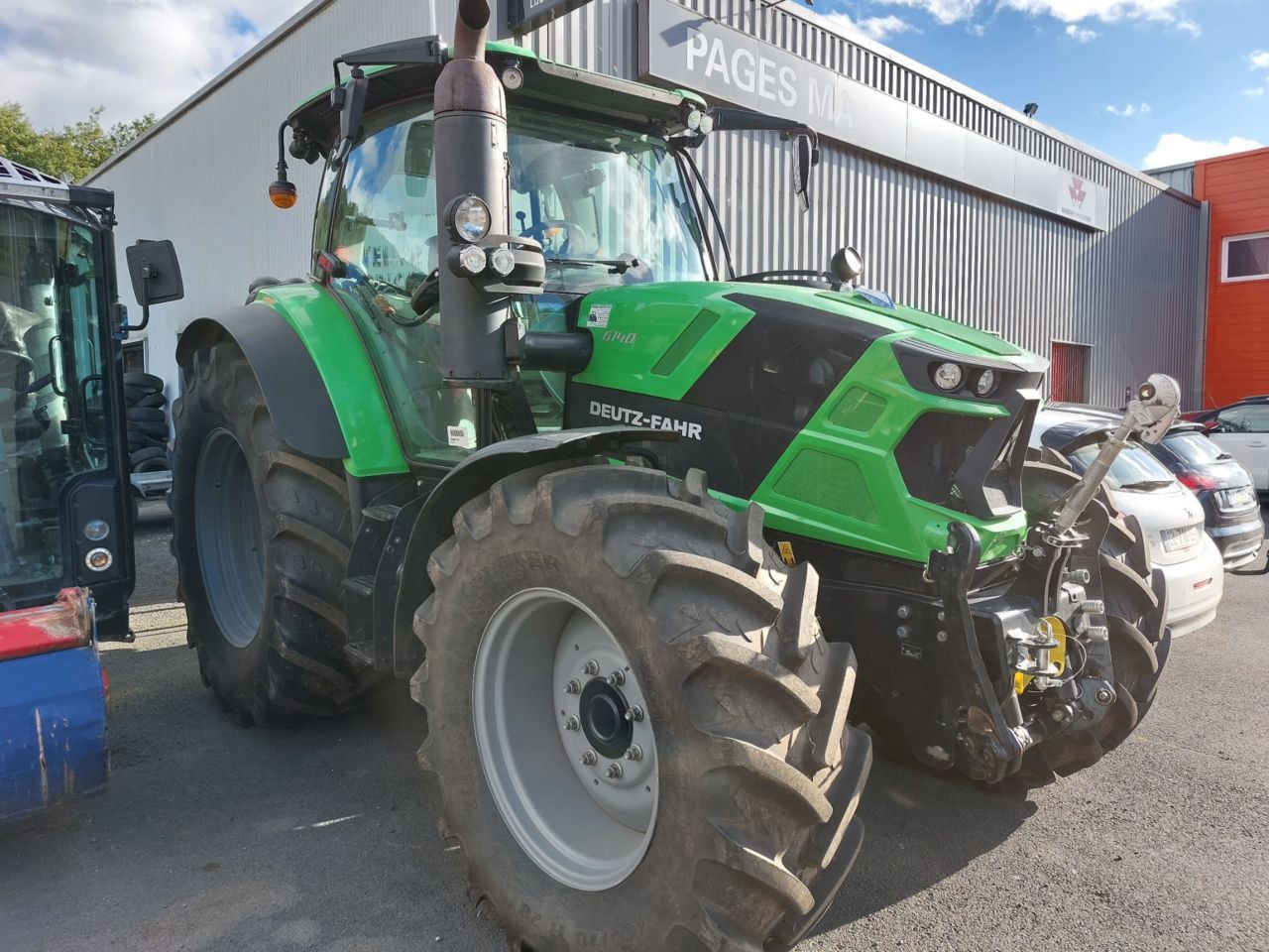 E-FARM: Deutz-Fahr Agrotron 6140 - Tractor - id TRP4P7Q - €78,000 - Year of construction: 2018 - Engine hours: 3,200,Engine power (HP): 130,France