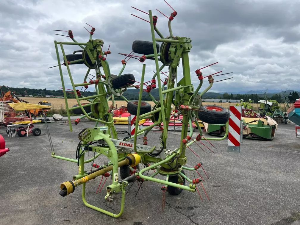 E-FARM: Claas Volto 870 - Faneuse - id SABVS9N - 7 500 € - Année: 2013 - France